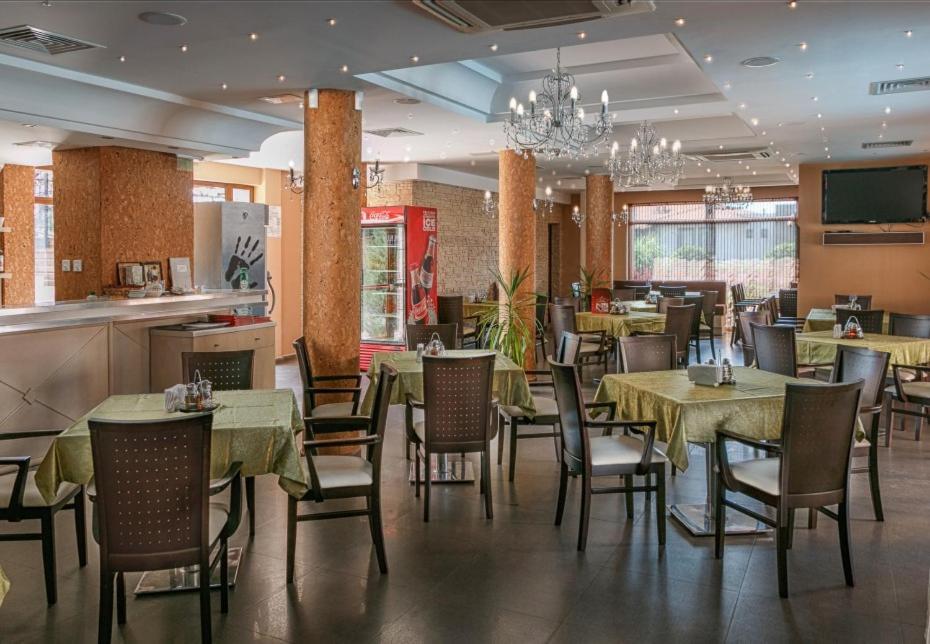 Александра Hotel Szveti Vlasz Kültér fotó